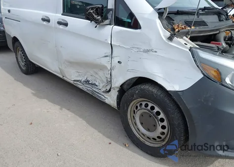 2016 Mercedes-Benz Metris z USA, uszkodzony, nr VIN WD3PG2EA1G3118424